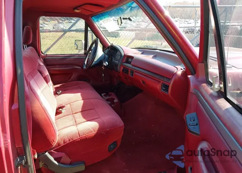 1994 Ford F150 z USA, uszkodzony, nr VIN 1FTEF15NXRNA81328
